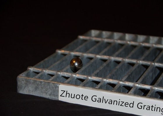2mm Thick Plain Top Industrial Steel Grating 25x5mm Loading Bar 100mm Cross Bar Spacing