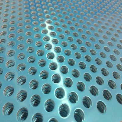 لوحة معدنية مثقوبة ذات فتحة هكتاغونية ضد الانزلاق مع فتحات مستديرة / مطولة