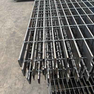 1000x1000ملم أنواع بسيطة الصلب المطاوئ الصناعية الشبكية 30 ملم النوع المفتوح