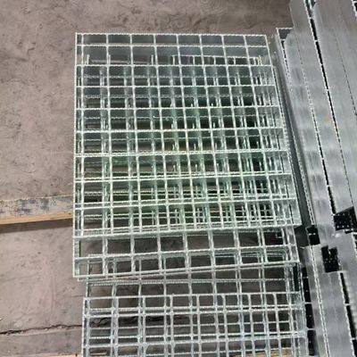 Chemical-Resistant Steel Gratings: Suitable for Aggressive Environments (Variant 2)