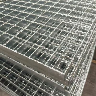 شباك الفولاذ المتداخلة، مزيج مرن ومريح