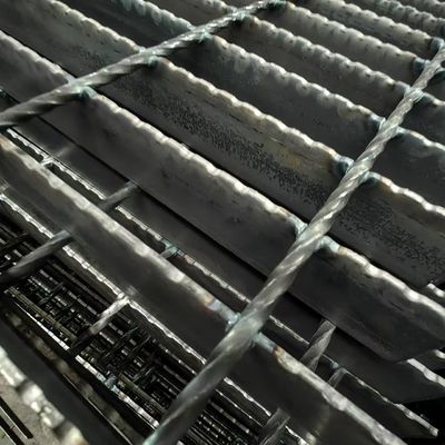 PVDF الطلاء قوة الصناعية الصلب صفيحة الشبكية 8 ملم شريط تحمل